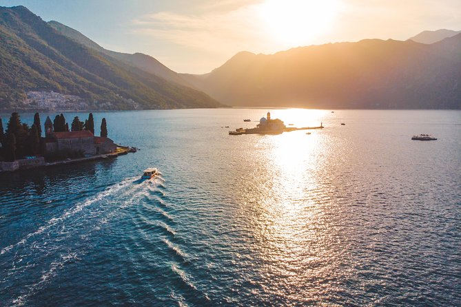 Private Boat for Large Groups: Blue Cave & Lady of the Rocks - Our Lady of the Rocks and the story beneath the church