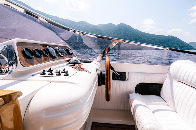 Private Cruise on Lake Como with Speedboat from 1H to 4H - Laglio and the celebrity shoreline