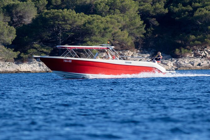 Private Custom Island Hopping Speedboat Tour from Hvar - What this Hvar boat day is really like