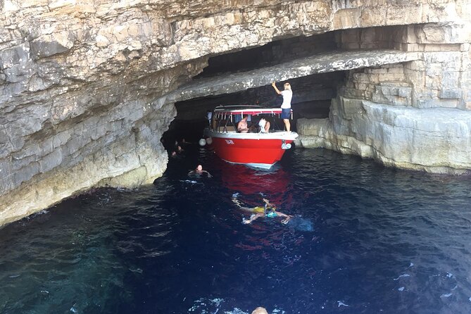 Private Custom Island Hopping Speedboat Tour from Hvar - Blue Cave on Bisevo: spectacular, but plan for the extra ticket