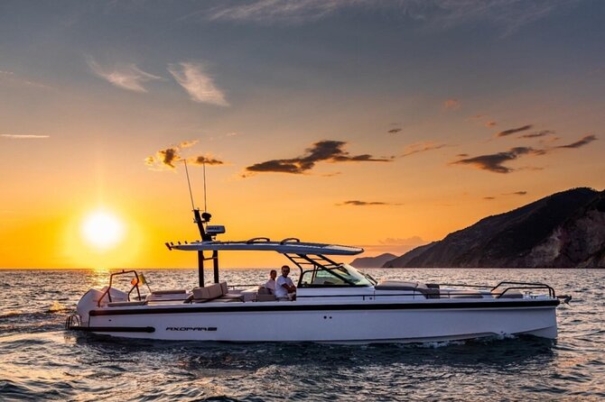 Private Half Day Cruise on a Speed Boat in Mallorca - What is included on the boat