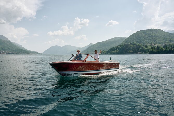 Private Lake Como Wooden Speedboat Tour with Aperitif - Bellagio, San Giovanni, and the lake’s central views