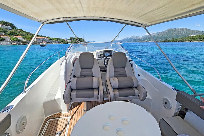 Private Local Guided Speedboat Tour in Dubrovnik Archipelago - Donje Čelo and the character of Koločep