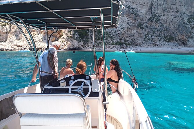 Private Luxury 6.5m 140hp Speedboat cruise Shipwreck & Blue Caves - Timing, meeting point, and practical details