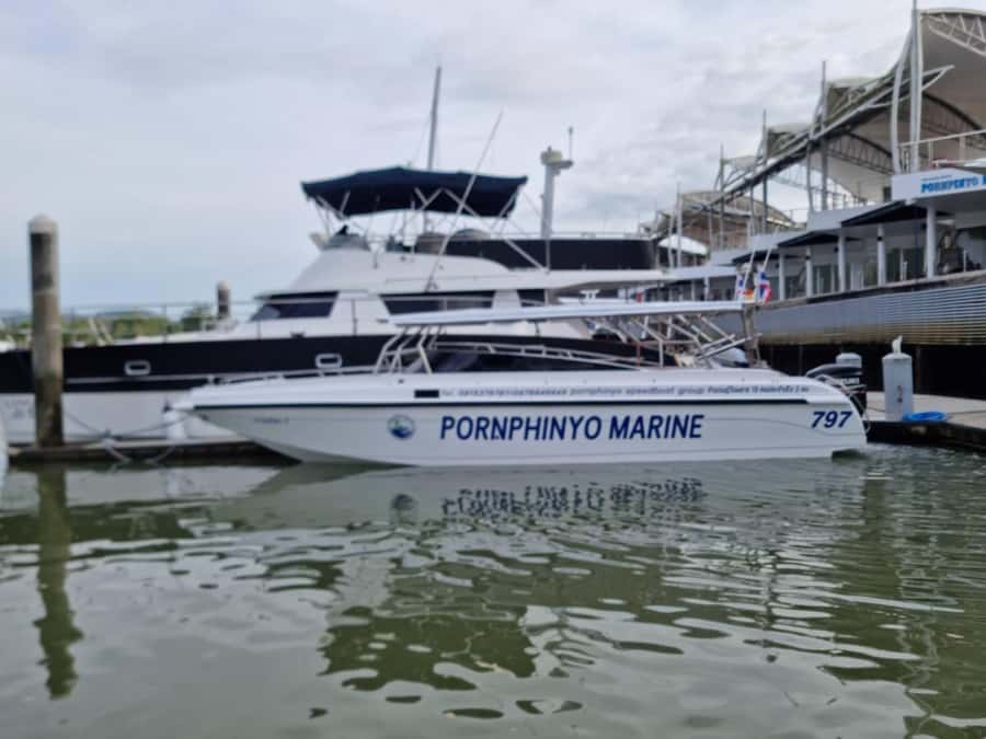 Private Luxury Speed boat to Phi Phi Islands - What the speedboat adds to the Phi Phi experience