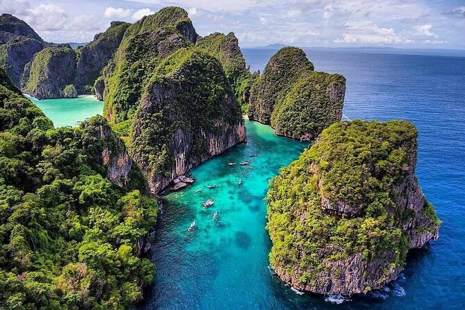 Private Phi Phi and Khai Islands Snorkeling Tour by Speedboat - Lunch on Phi Phi Don, with one important warning