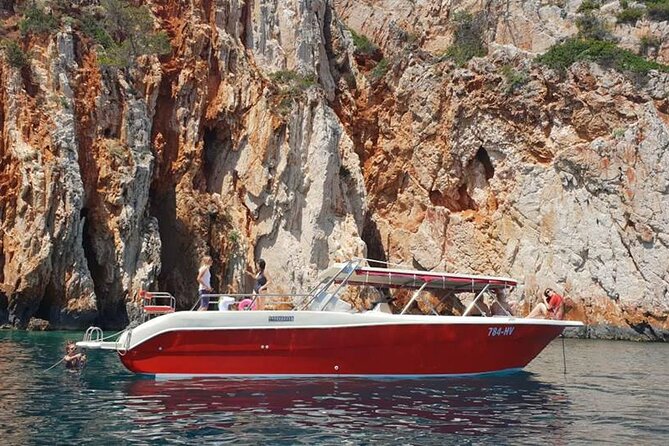 Private Red Rocks and Pakleni Islands beach hopping speedboat tour - Why this Hvar boat trip works so well