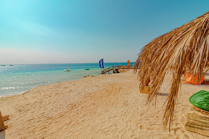 Private Speed Boat 4Hours Snorkel from Hugarda to Magawish Island - Hotel pickup keeps the morning simple