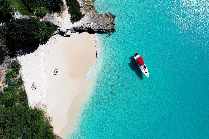 Private Speed Boat Charter to Anguilla - Why the private format matters