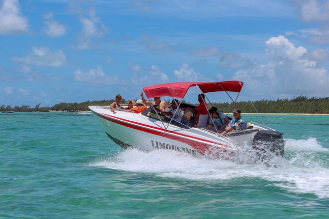 Private speed boat to ile aux cerfs - Ile aux Cerfs, with time beyond the main beach