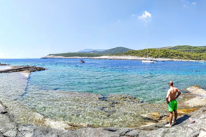Private Speed Boat Tour to Blue Cave & Pakleni islands - Blue Cave requires patience, but rewards it