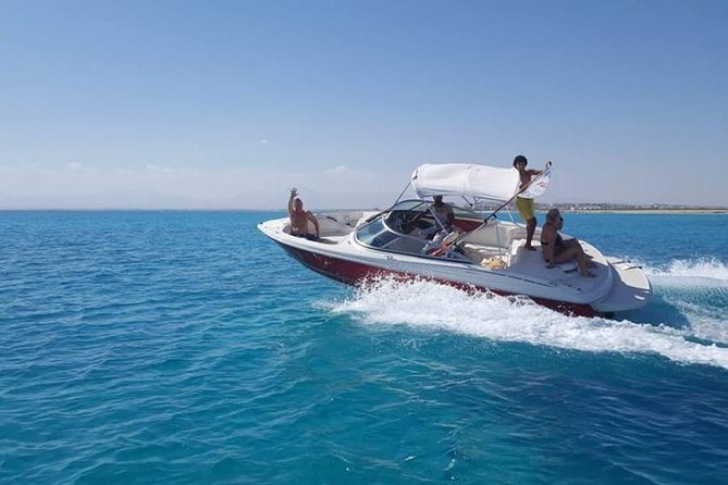 private speedboat 3 hours to dolphin house - Hurghada - A three-hour boat trip with room to breathe