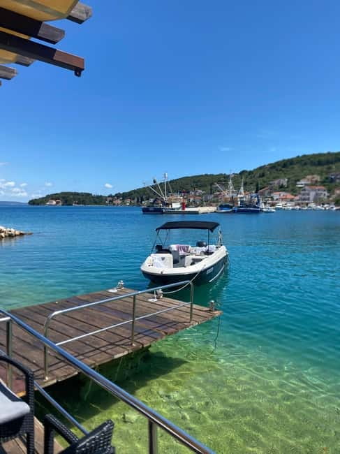 Private speedboat adventure to Zadar Islands with drinks - Preko and the slower side of Ugljan