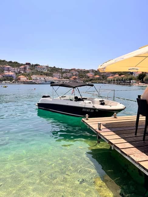 Private speedboat adventure to Zadar Islands with drinks - Ošljak, Galevac, and the island-hopping feel