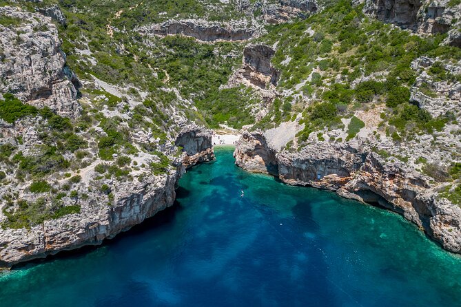 Private speedboat custome-made tour / from Trogir and Split - Why a custom speedboat tour works so well