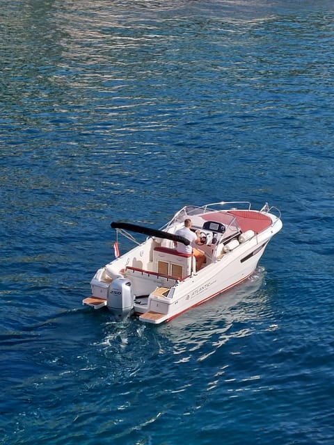 Private speedboat three island tour from Dubrovnik or Cavtat - Is $506 good value for a group of eight?