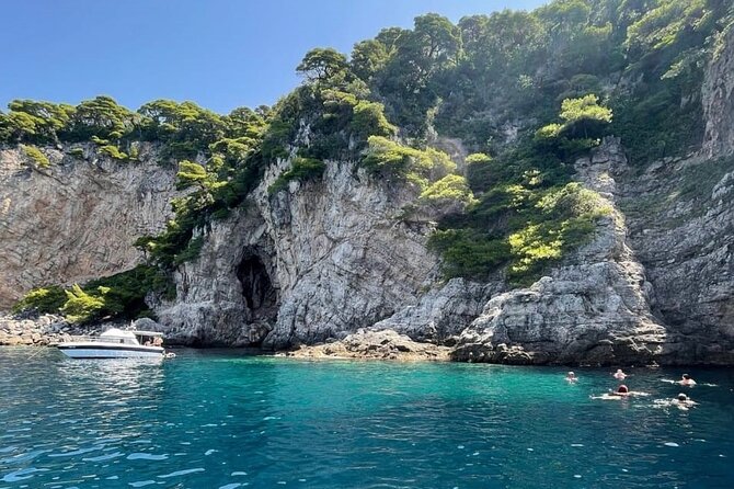 Private Speedboat Tour | Caves Beaches Islands and more - Lopud: Sunj Beach, gardens, and a good lunch stop
