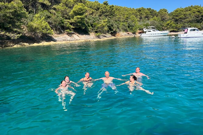 Private Speedboat Tour from Zadar: Scenic Bays & Island Villages - Is $384.08 a good price?