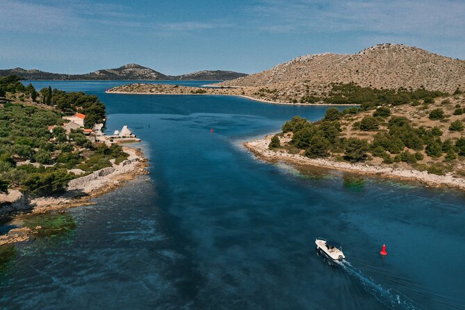 Private speedboat tour : Sakarun beach, Dugi otok, Golubinka Cave - The army tunnel and a possible lunch break