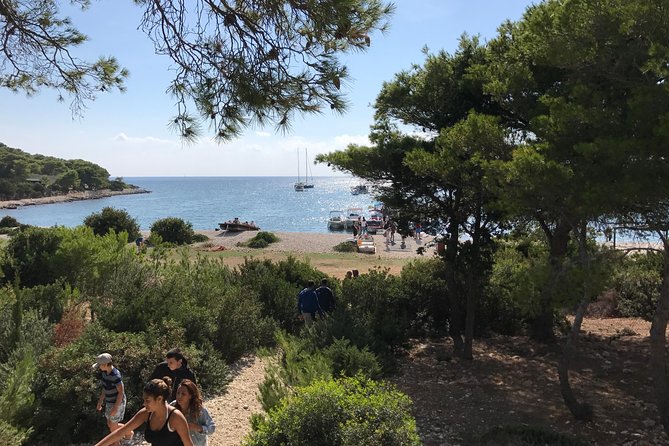 Private speedboat tour to Blue cave, Vis and Hvar - Cruising past the Pakleni Islands toward Hvar