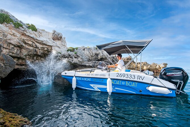 Private Speedboat Tour to Lim Fjord and Red Island - Meeting the skipper at Rovinj’s pier