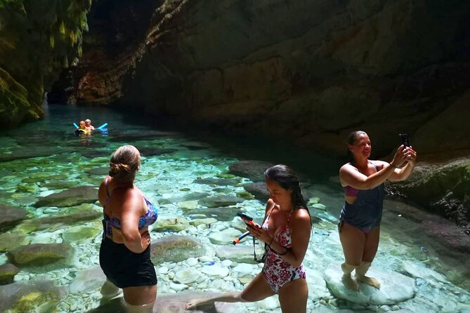 Private Speedboat tour to Sakarun Bay and Golubinka cave - Leaving Zadar at 9:00 a.m.