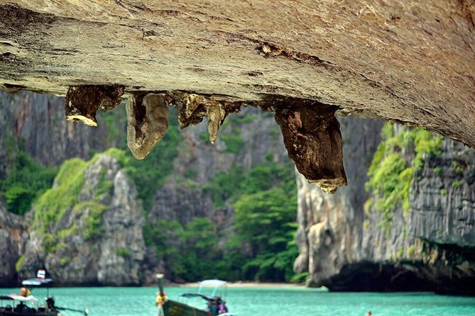 Private Tour Phi Phi Early Bird Premium Tour by Speed Boat - Maya Bay and Ko Phi Phi Le