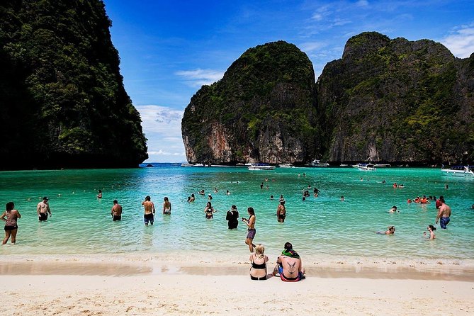 Private Tour Phi Phi Early Bird Premium Tour by Speed Boat - Pileh Lagoon: the most scenic swim