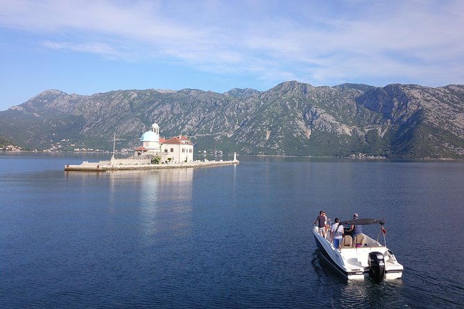 Private tour with speed boat - Perast and Lady of the rock - Our Lady of the Rocks: an island built by people