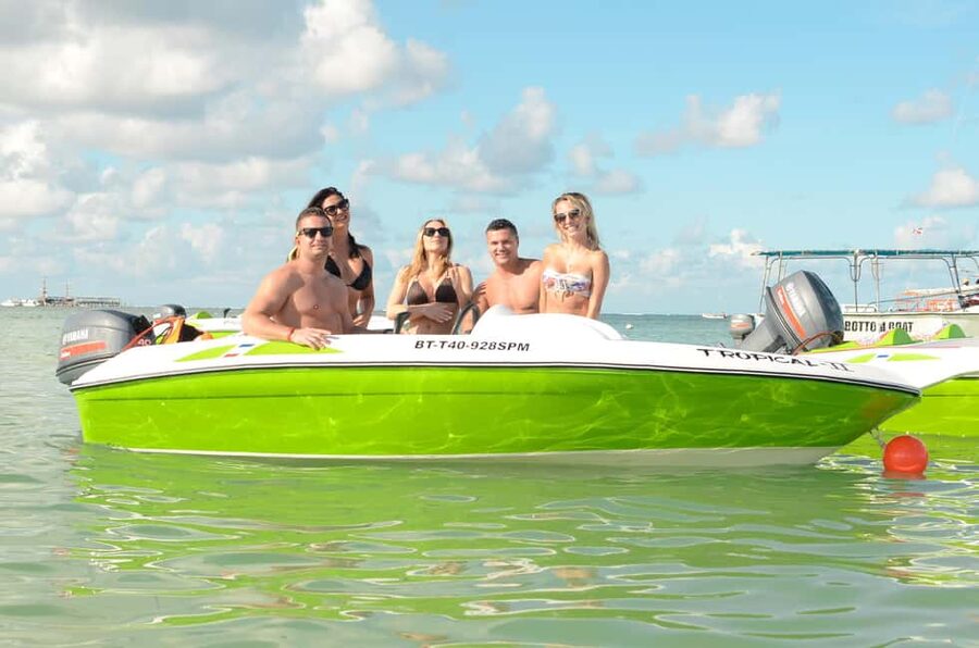 Punta Cana: Speed Boat Ride & Snorkel Adventure - Taking the wheel along Bávaro’s coast