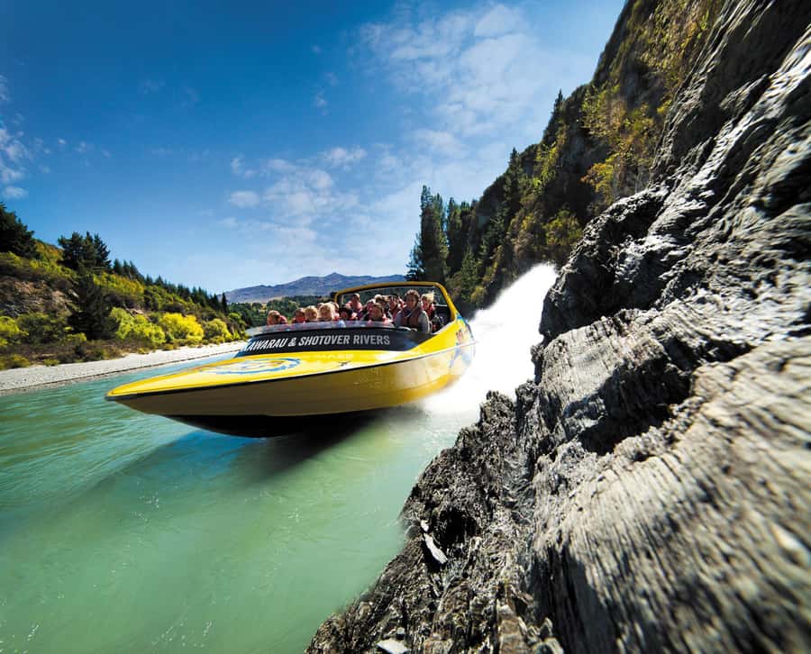 Queenstown: Shotover River and Kawarau River Jet Boat Ride - Why the heated handrails matter