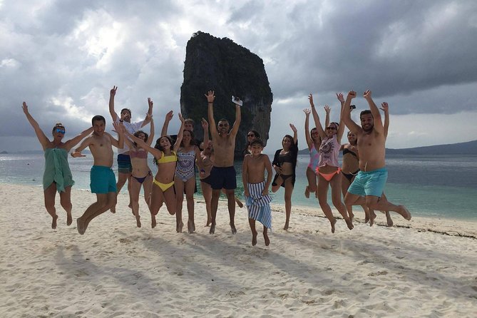 Railay and 4-Island Sunset Speedboat Cruise with Night Snorkel - Koh Poda gives you the longest beach break