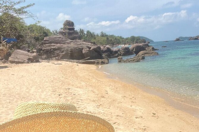 Real snorkel trip by speedboat with small group on Cham island - What to bring for sun, salt, and changing water conditions