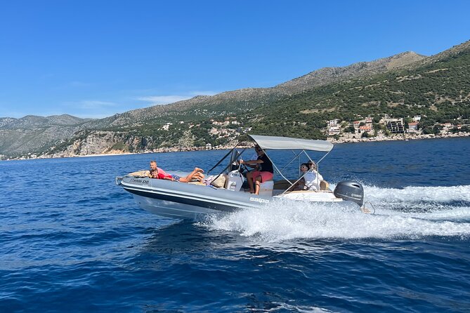 Rent a Rib - half day - without skipper - Who will enjoy this most