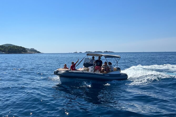 Rent a Rib - without skipper - What Comes With the Boat