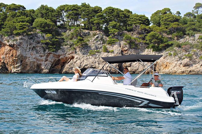 Rent a speed boat and explore beaches and coves of Elaphiti Islands - Leaving from Yacht Club Orsan