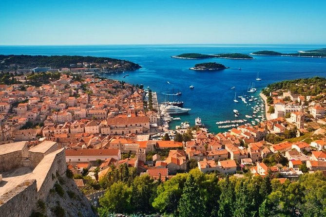 Rent a Speed Boat from Split – Discover Hidden Beaches & Islands - Swimming and snorkeling without packing a full kit