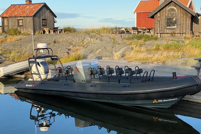 RIB Speed Boat Tour and Archipelago Island Visit (4,5h) - Vaxholm and the archipelago gateway