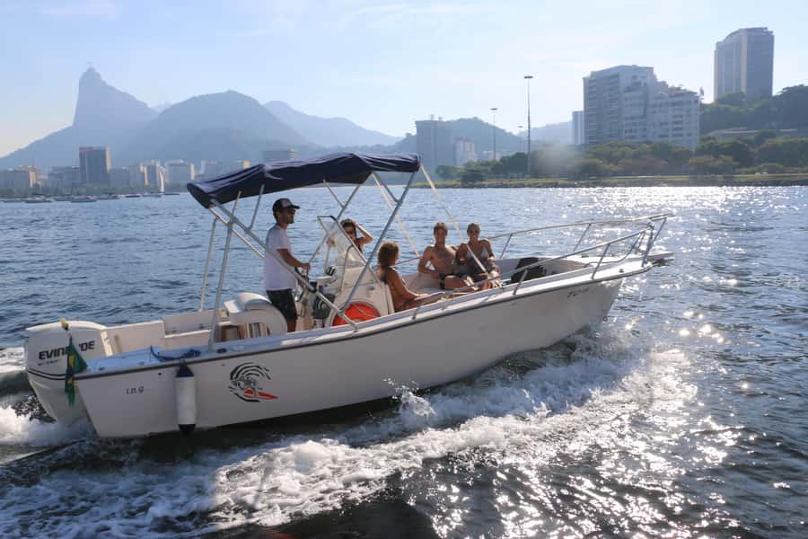 Rio de Janeiro: SpeedBoat Tour - Beach Tour with Beer - Beer, group size, and the real value of $56