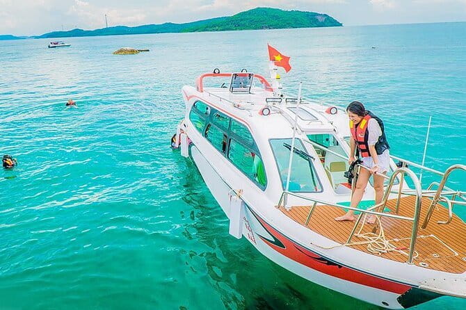 Robinson Tour By Private Speedboat with BBQ Lunch - What the $170 price really covers