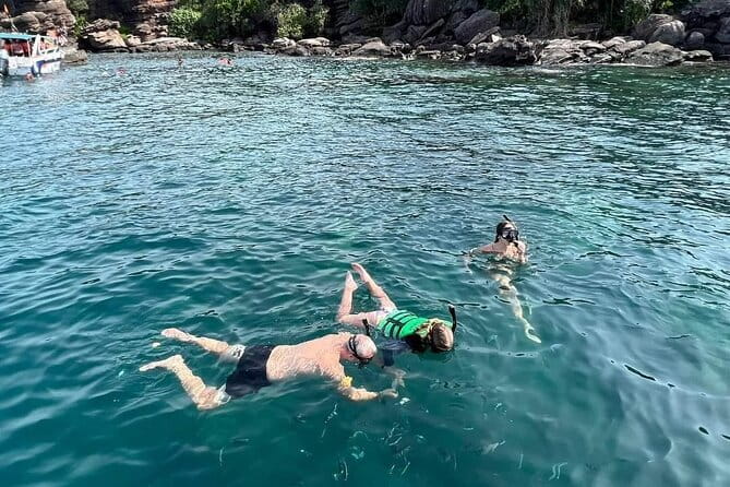 Robinson Tour By Private Speedboat with BBQ Lunch - Bom Island: shallow coral and easy snorkeling