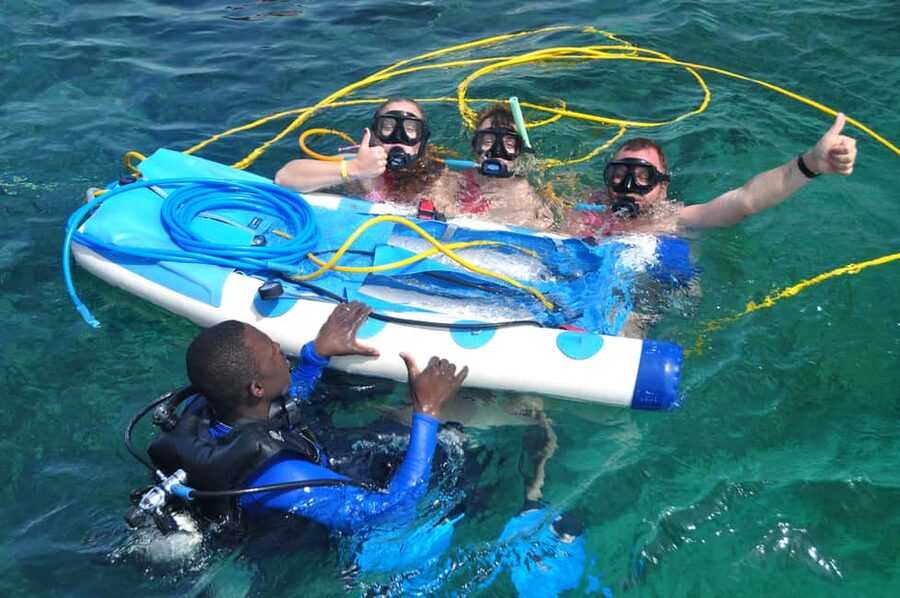 Sailing Splash Tour Speedboat, Snorkel, and Catamaran - Catamaran sailing and lunch offshore