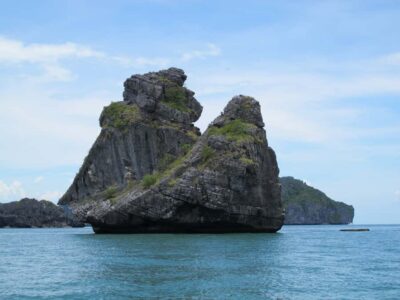 Samui: Angthong National Marine Park Day Trip by Speedboat