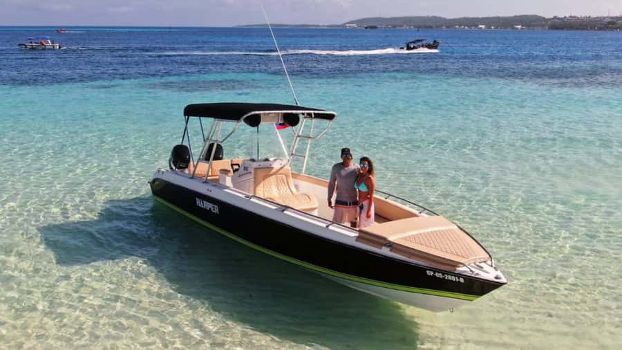San Andres: Private San Andres Bay Tour by Luxury Speedboat - Old Point mangroves and the quieter side of the island