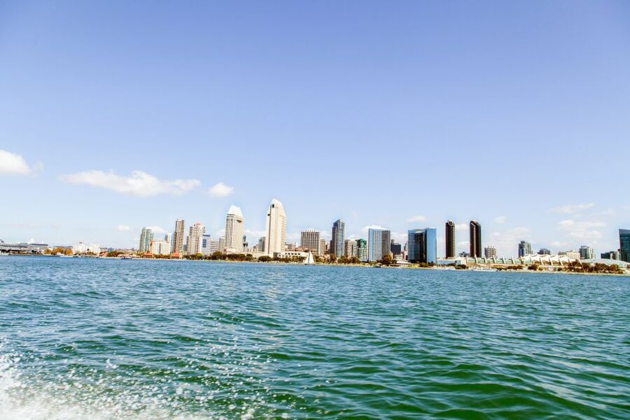 San Diego: Drive Your Own Speed Boat 2-Hour Tour - The five things to know before you book