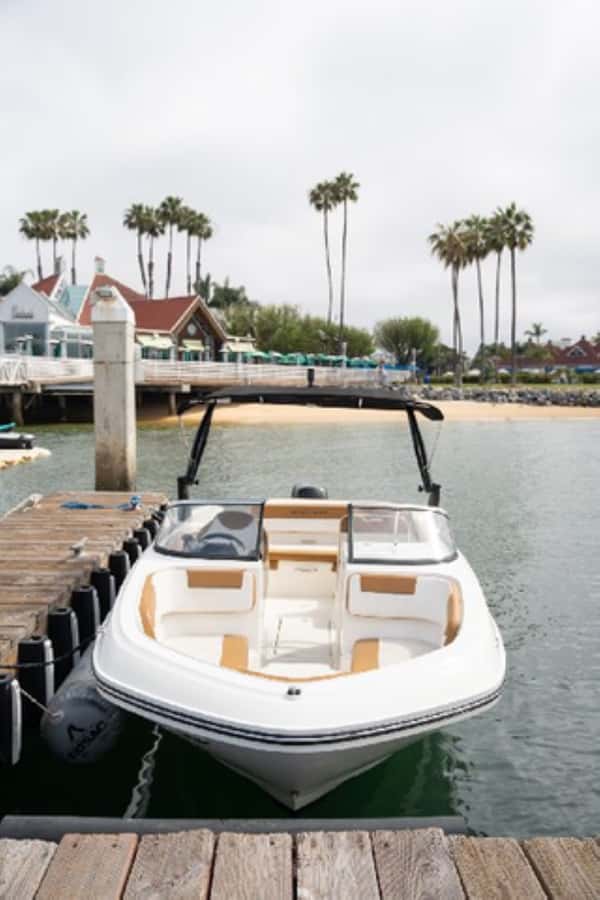 San Diego: Speed Boat Rental in San Diego Bay - Key points about the San Diego Bay boat rental