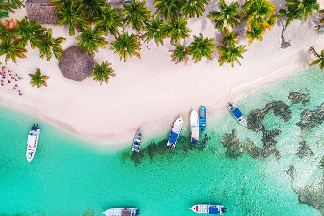 Saône Island in Catamaran and speedboat (blue lagoon) swimming pool. - Booking, cancellation, and weather notes