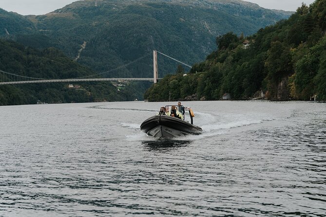 Scenic Hardangerfjord & Fyksesund RIB adventure from Norheimsund - Samlafjorden opens the view