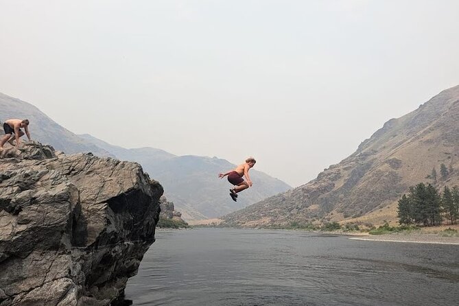Scenic Jet Boat Tour through Hells Canyon - Class III to V Rapids Add Real Excitement