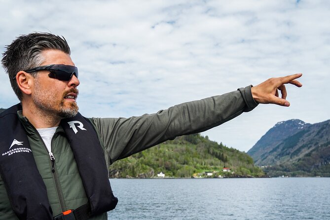 Scenic RIB adventure to Hardangerfjord & Fyksesund from Øystese - The speed, spray, and safety gear